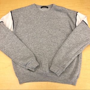 Brandy Melville sweatshirt